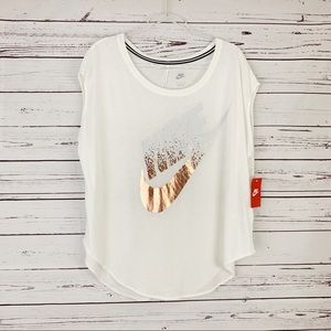 Nike Signal Scoop Neck Gold Metallic Logo Tee XL